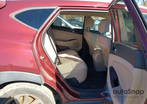 2017 Hyundai Tucson Se z USA, uszkodzony, nr VIN KM8J33A49HU452849